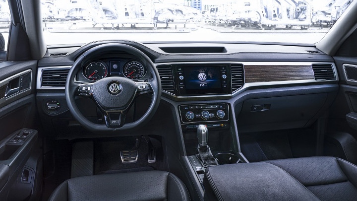 Volkswagen Atlas Cross Coupe interieur
